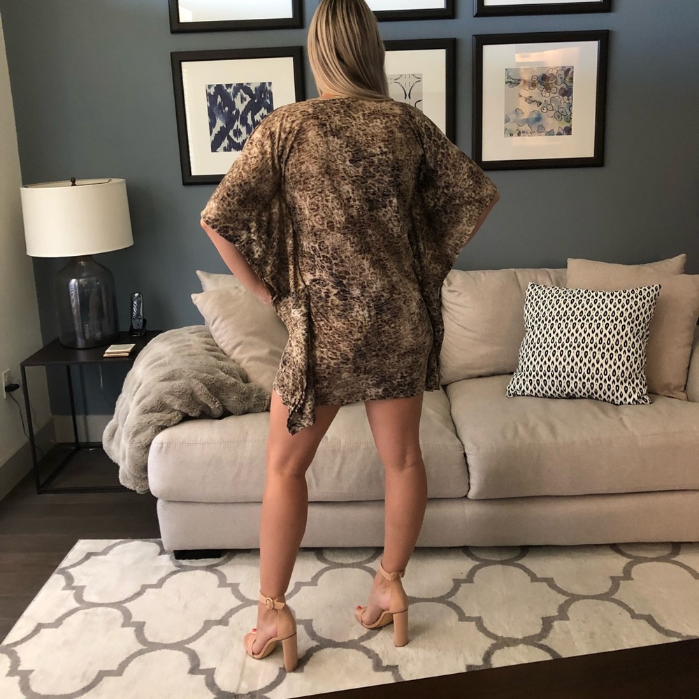 ✨GO COUTURE✨ short sleeve scoop dress - Picture 5 of 7